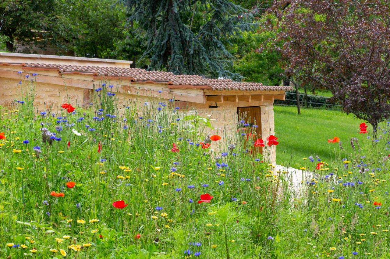 Aux Bories De Marquay, Chambres D'Hotes B&B Avec Piscine Et Spa Pres De Sarlat Экстерьер фото