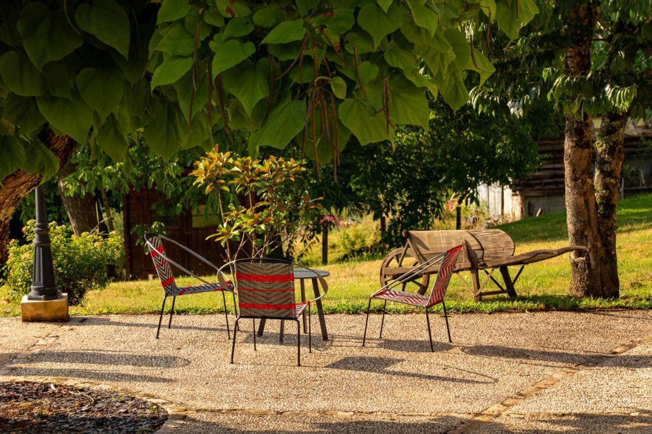 Aux Bories De Marquay, Chambres D'Hotes B&B Avec Piscine Et Spa Pres De Sarlat Экстерьер фото